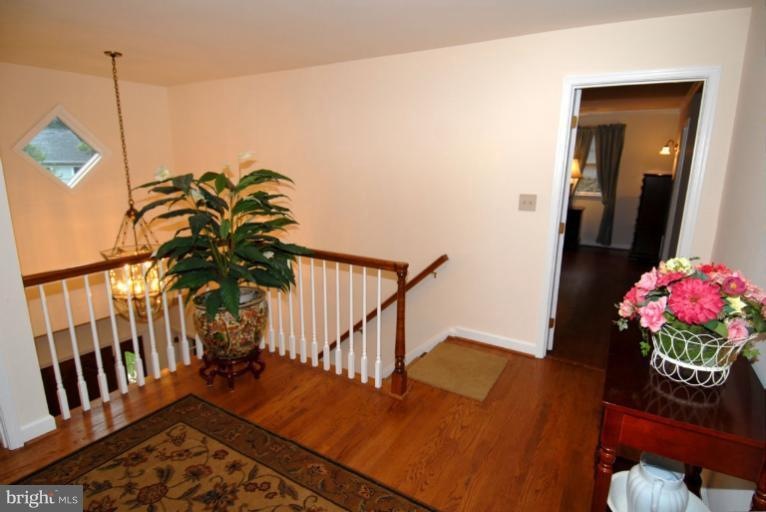 204 N Virginia Ave, Falls Church, VA 22046 - photo 1