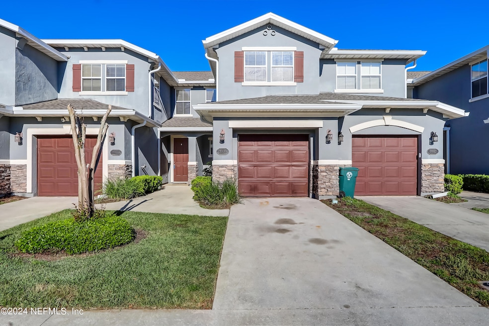 2335 Sunset Bluff Dr, Jacksonville, FL 32216 - photo 1