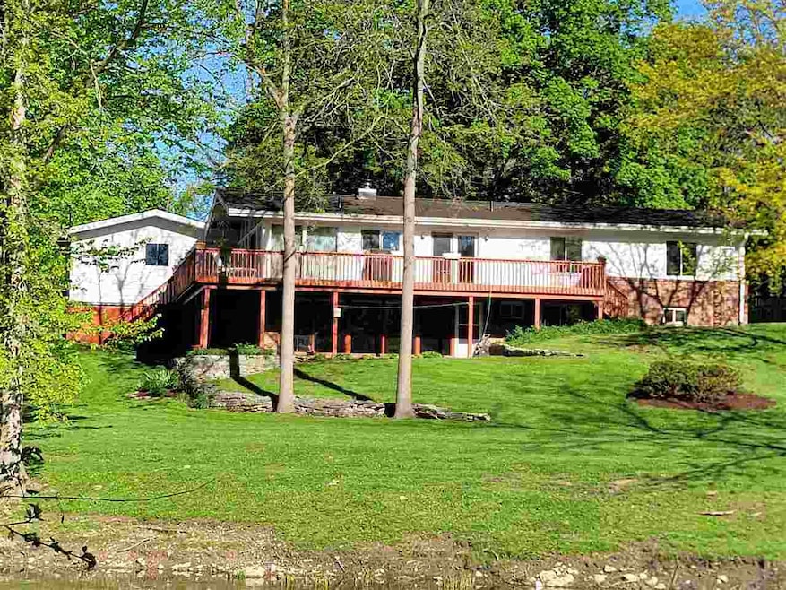 710 N Chipman St, Owosso, MI 48867 - photo 1