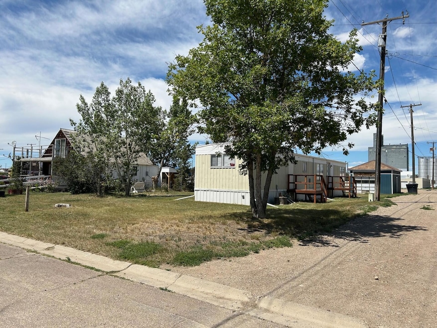 18.5 & 22 Jefferson Ave W