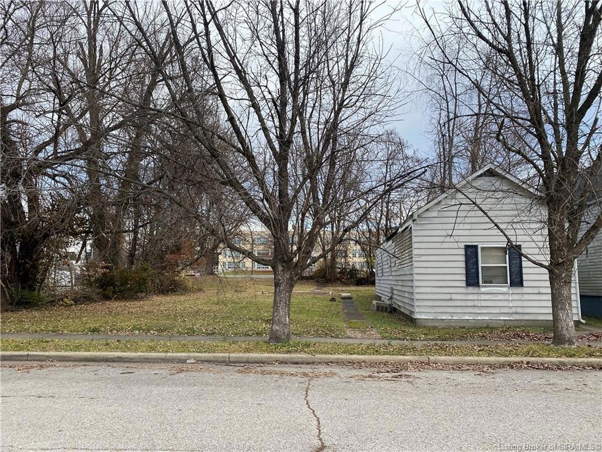 1018 Clark St, New Albany, IN 47150 - photo 1