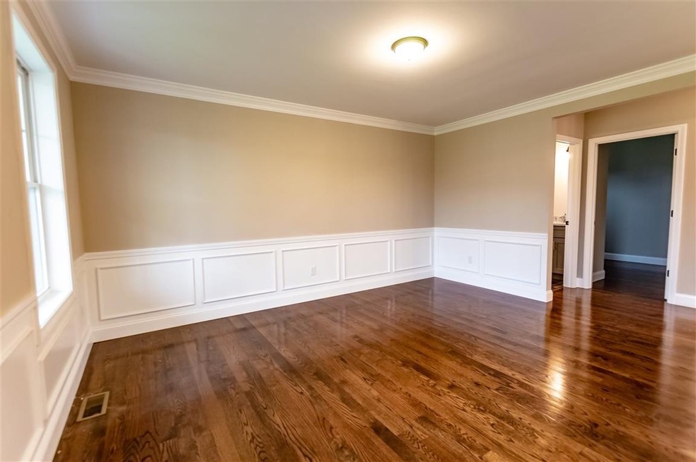 104 Bean Rd, MerriMacK, NH 03054 - photo 1