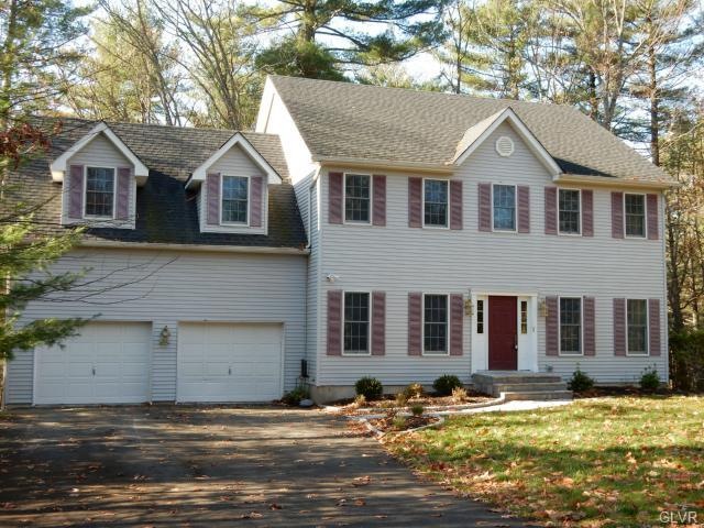 322 Big Pines Ln, East Stroudsburg, PA 18301 - photo 1