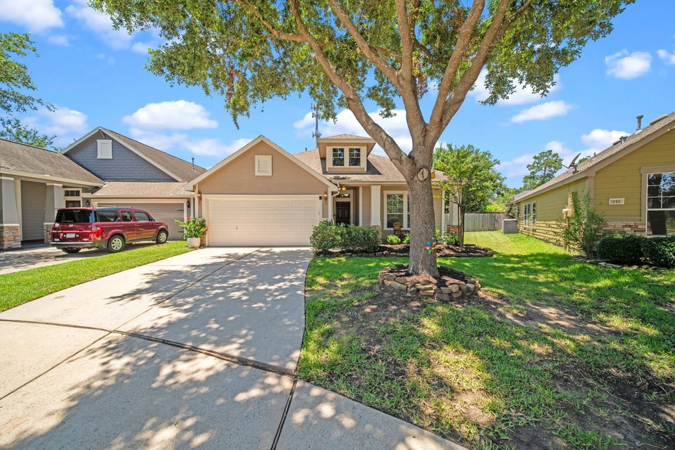 30903 Blue Ridge Park Ln, Spring, TX 77386 - photo 1