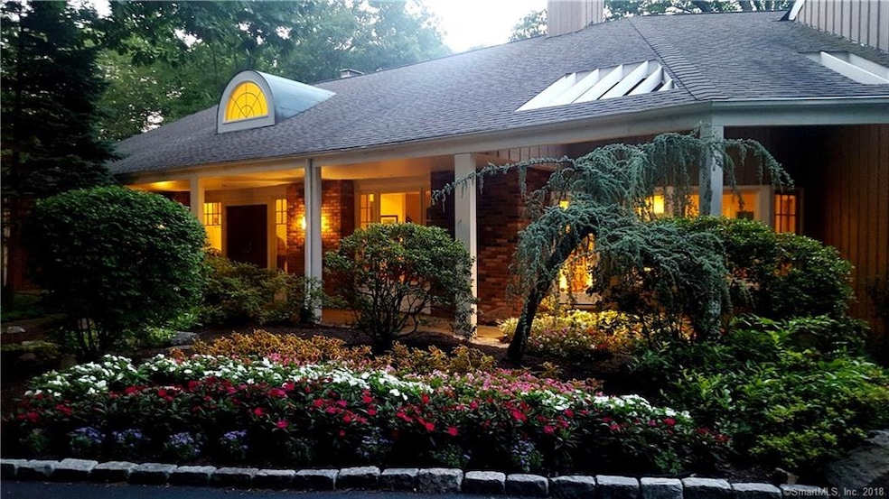 51 Kettle Creek Rd, Weston, CT 06883 - photo 1