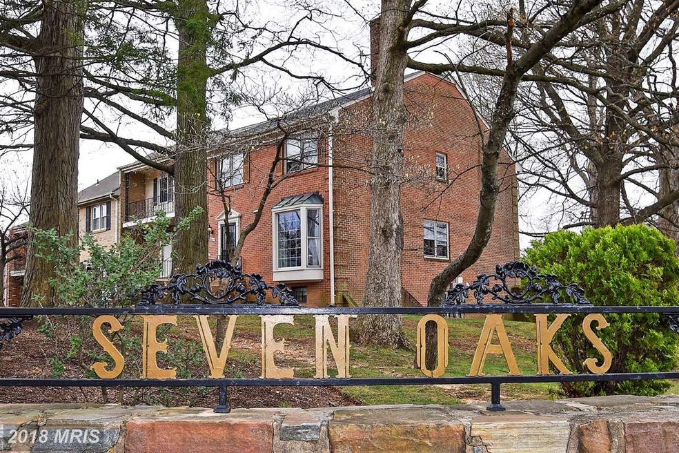 6415 Seven Oaks Dr, Falls Church, VA 22042 - photo 1