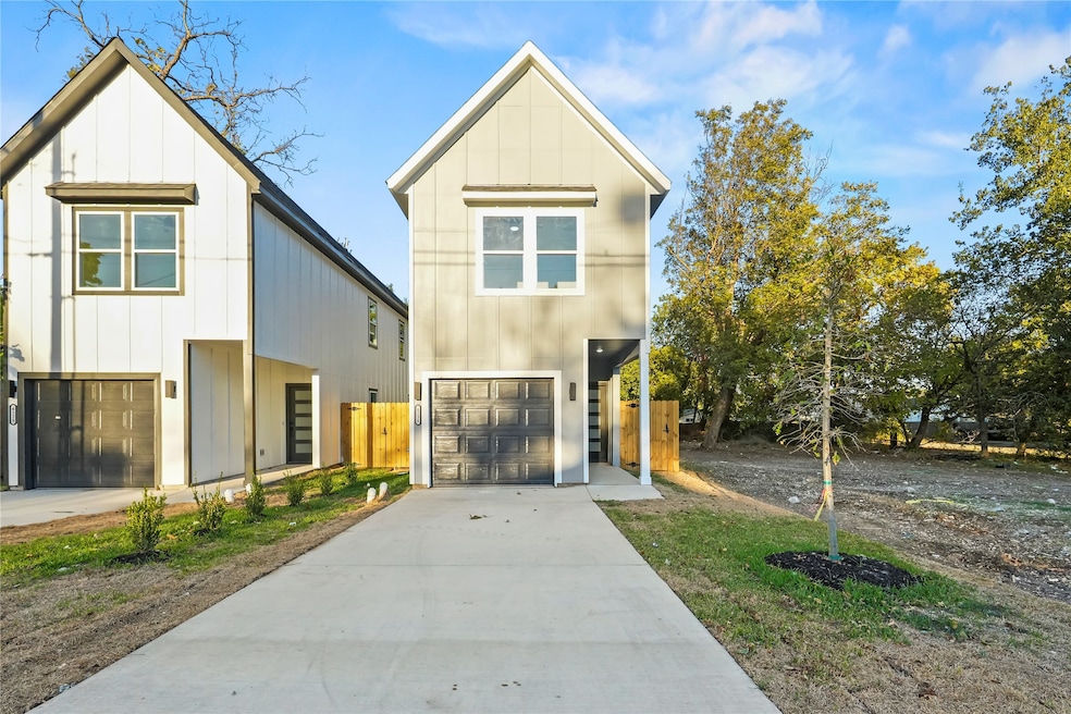 4230 Aztec Dr, Dallas, TX 75216 - photo 1