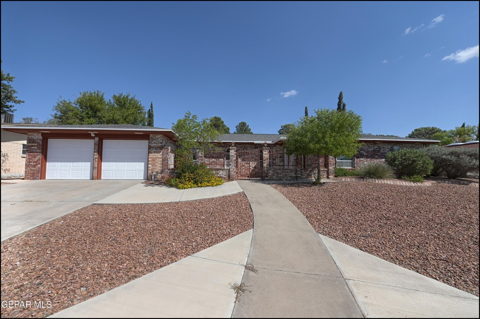 1650 Common Dr, El Paso, TX 79936 - photo 1