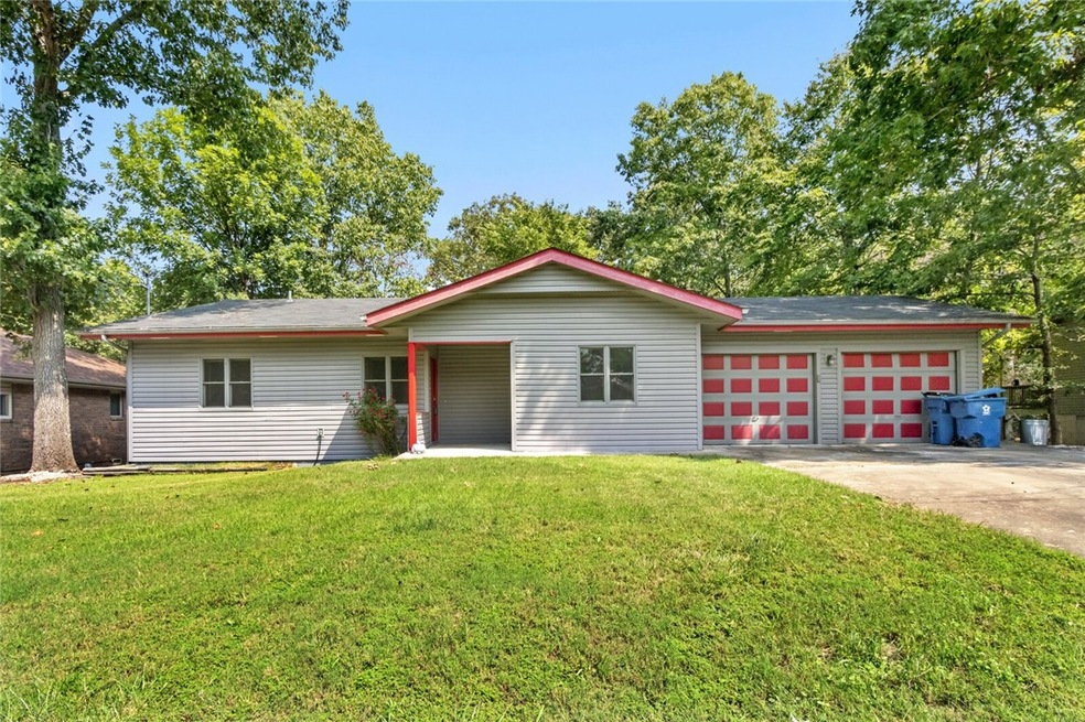 17 Ridgewell Ln, Bella Vista, AR 72715 - photo 1