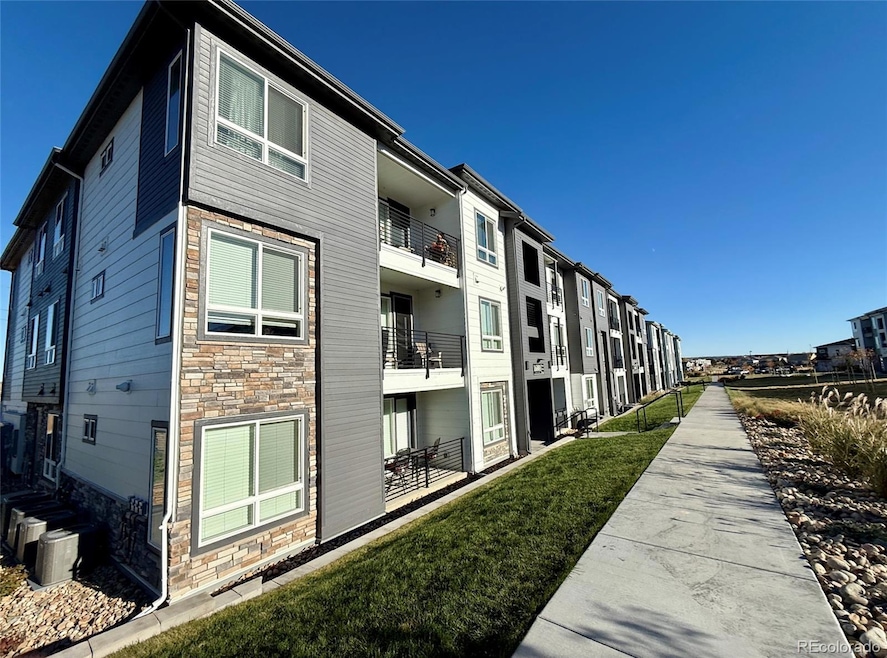 16881 Askins Loop unit 305, Parker, CO 80134 - photo 1
