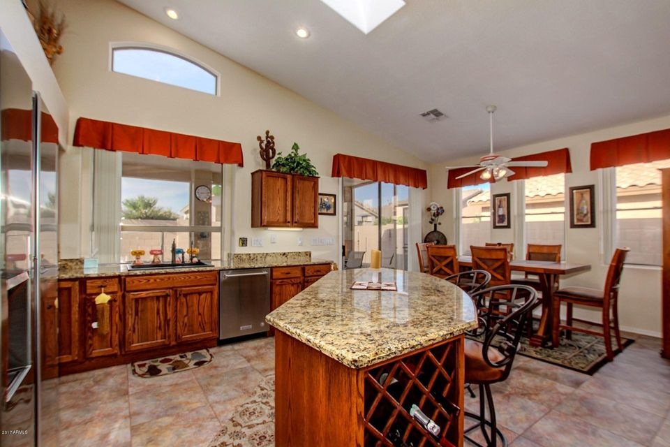 Welcome to 17624 W. Wildberry Dr