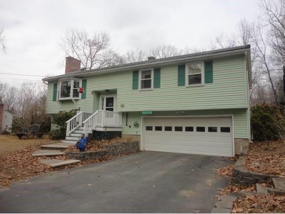 26 Harriman Rd, Plaistow, NH 03865 - photo 1