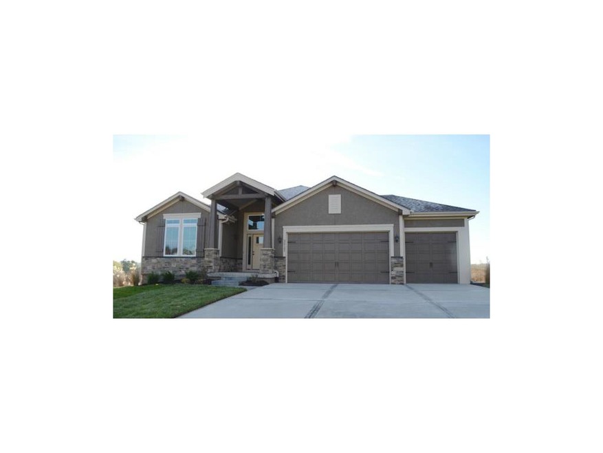 4 Bed, 3 Bath, 3 Car Garage with Stucco and Stone 