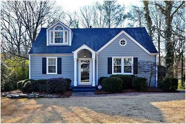 Facade/Exterior Front. Welcome Home!