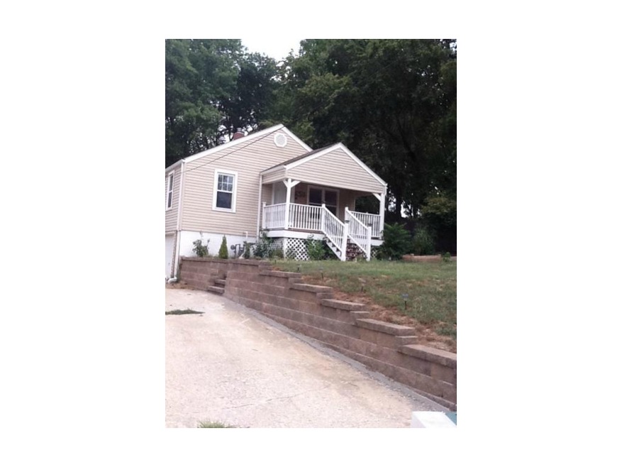 Vinyl Siding, Covered Porch