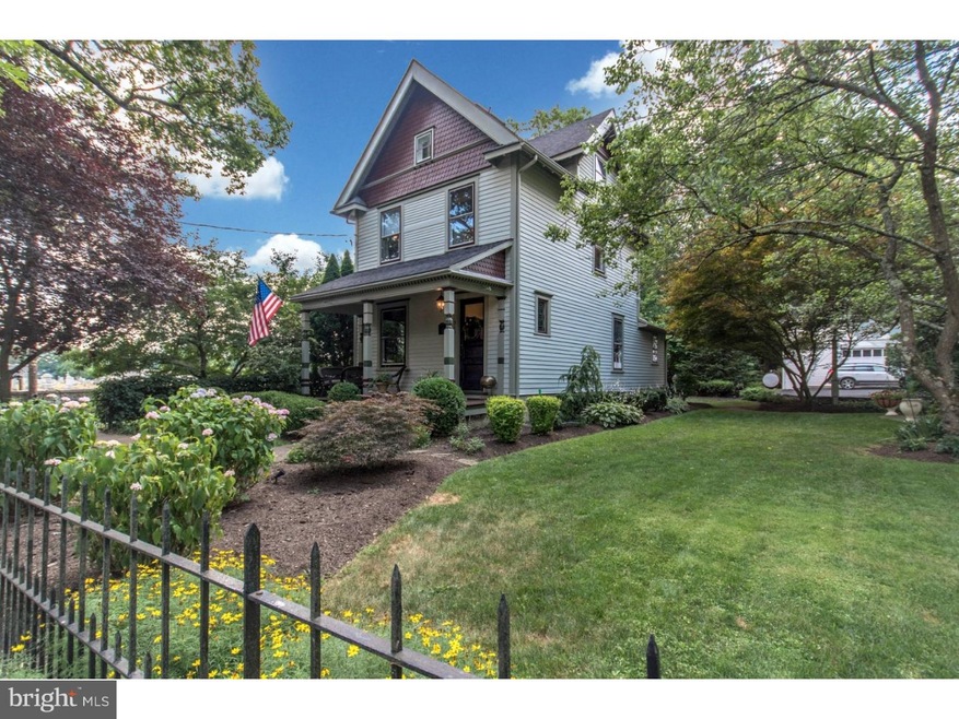 300 Bidwell Ln, Riegelsville, PA 18077 - photo 1