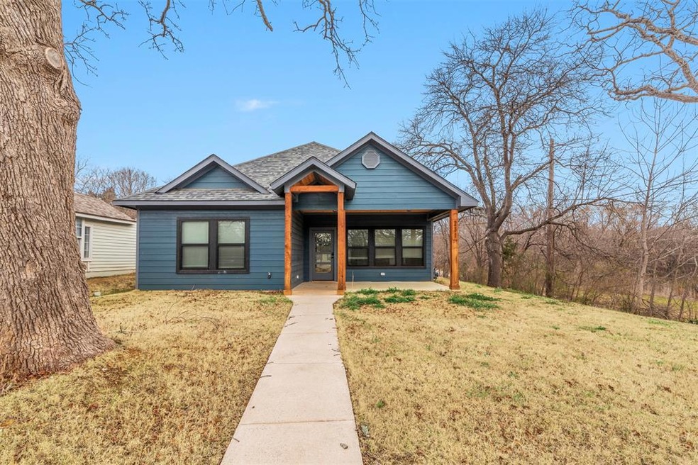 231 E Heron St, Denison, TX 75021 - photo 1