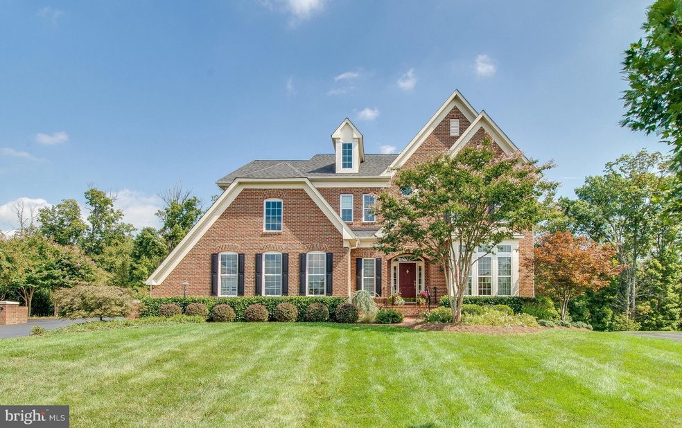 21588 Burnt Hickory Ct, Broadlands, VA 20148 - photo 1