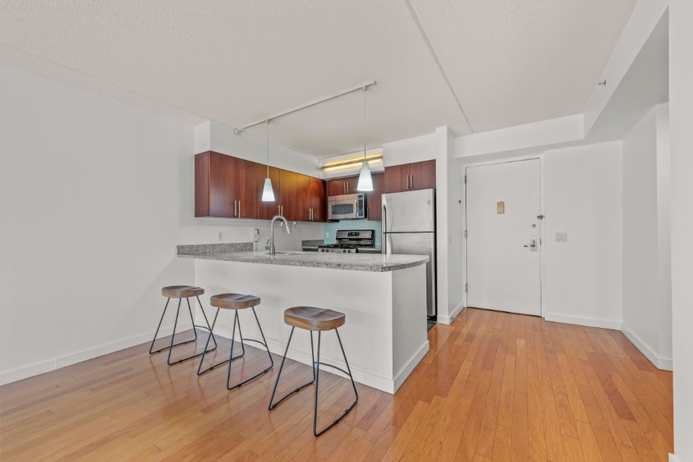 555 West 23rd Street unit S6D, New York, NY 10011 - photo 1