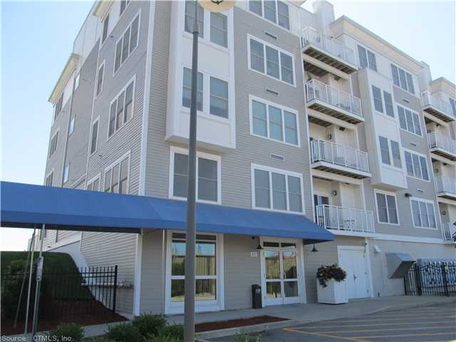 400 Bank St unit 209, New London, CT 06320 - photo 1