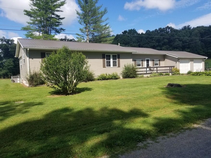 322 Dixon Rd, Crossville, TN 38571 - photo 1