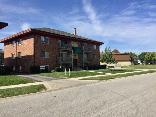 2140 Lilac Ln unit G4, Aurora, IL 60506 - photo 1