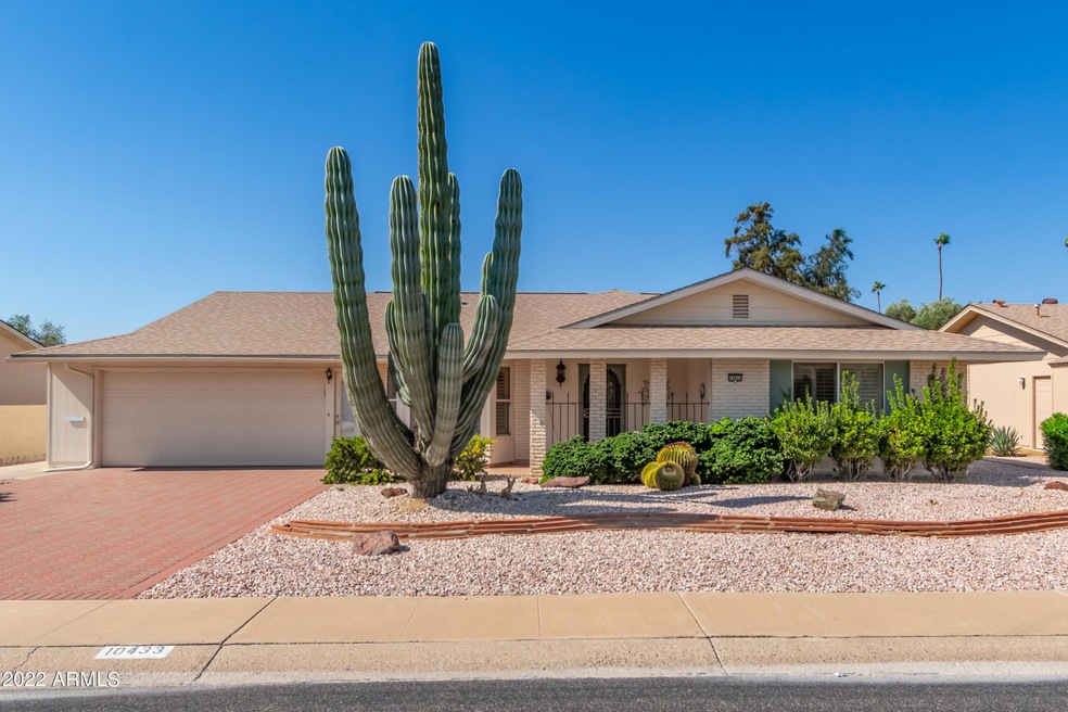 01 White Mountain 10433