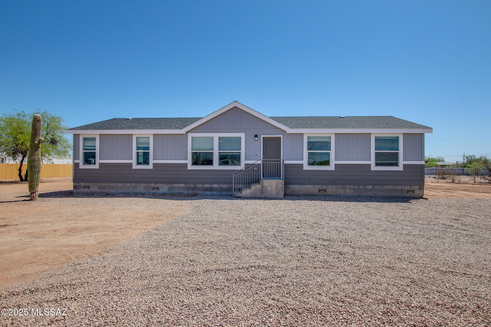 For Sale $299,900 • Co-Listing Agent