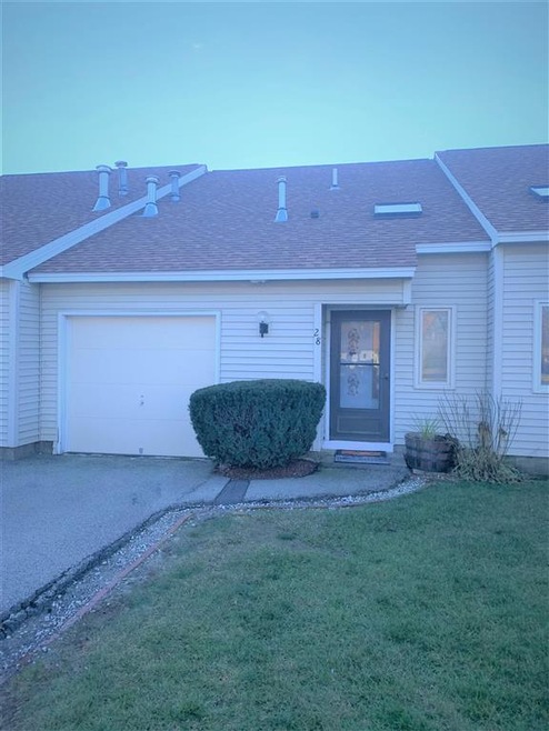 344 Elm St unit 28, Milford, NH 03055 - photo 1