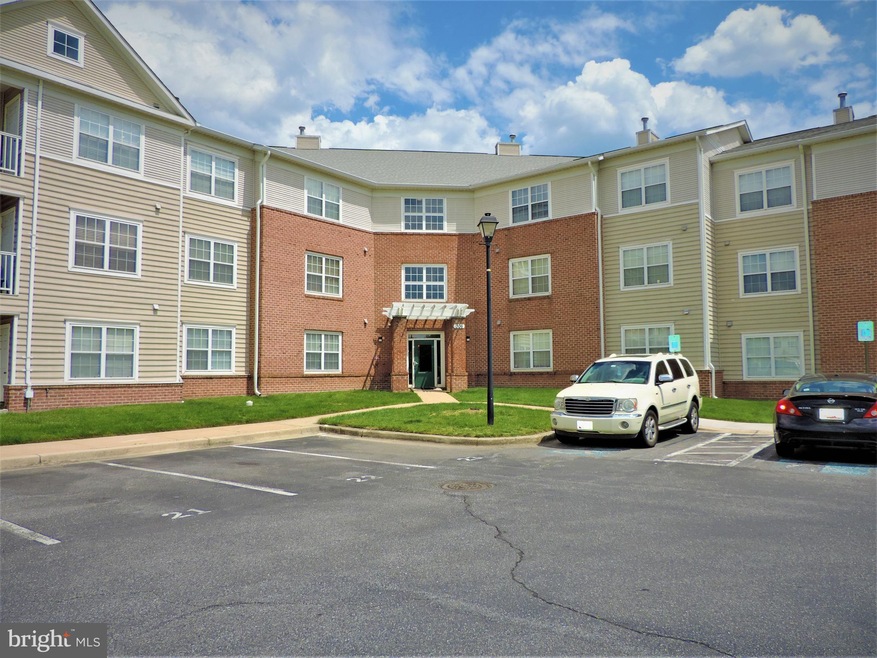 306 Gatehouse Ln unit F, Odenton, MD 21113 - photo 1
