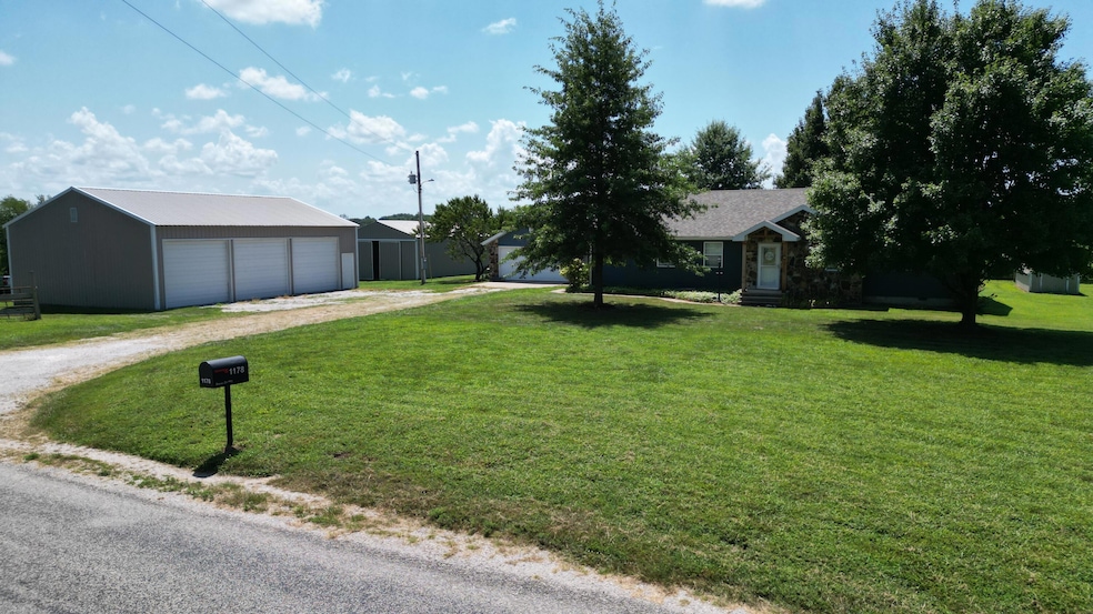 1178 E 418th RD, Bolivar, MO 65613