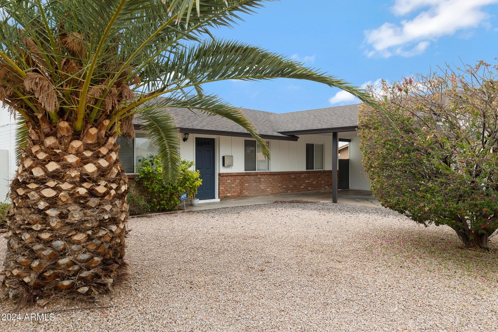 1215 W Tyson St-2