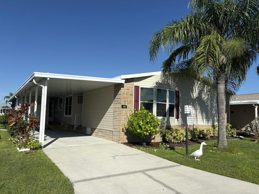 3921 Seagate Dr unit 523, Melbourne, FL 32904 - photo 1