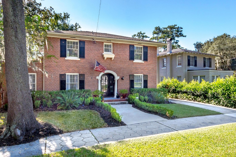 3336 Oak St, Jacksonville, FL 32205 - photo 1