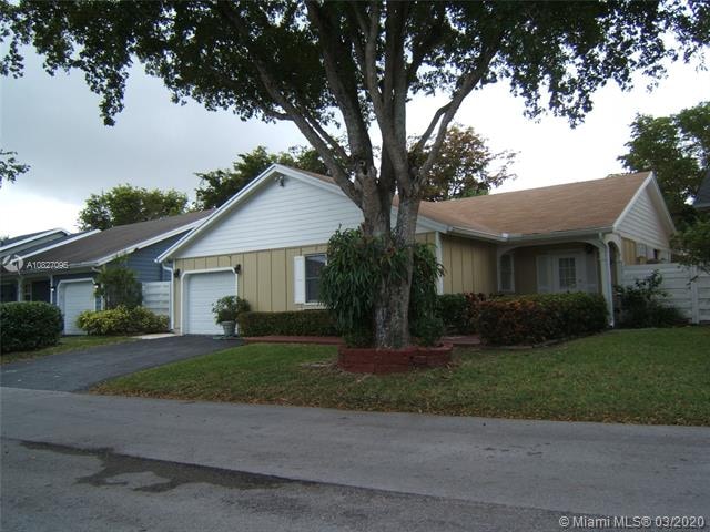 15018 SW 141st Place, Miami, FL 33186 - photo 1