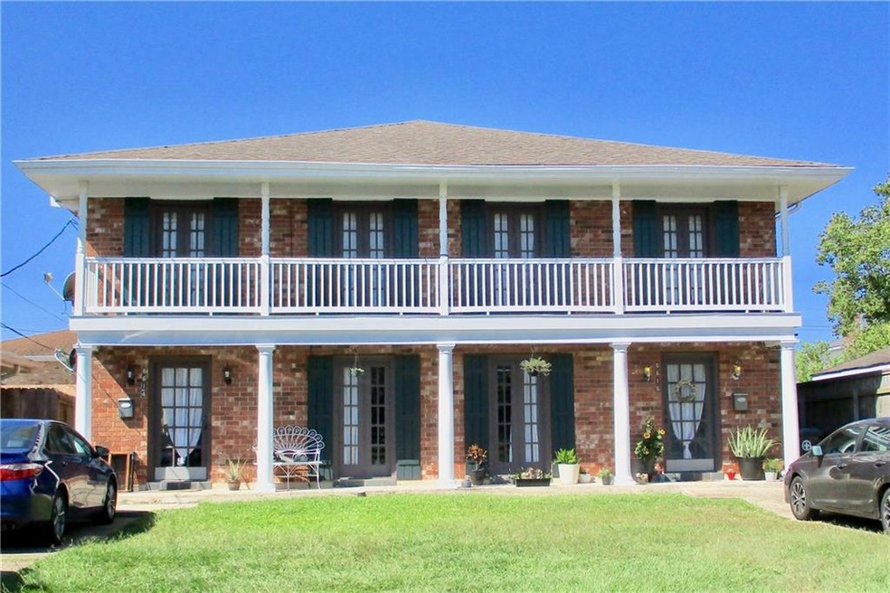 Well maintained Townhouse with New Roof as of 11/6