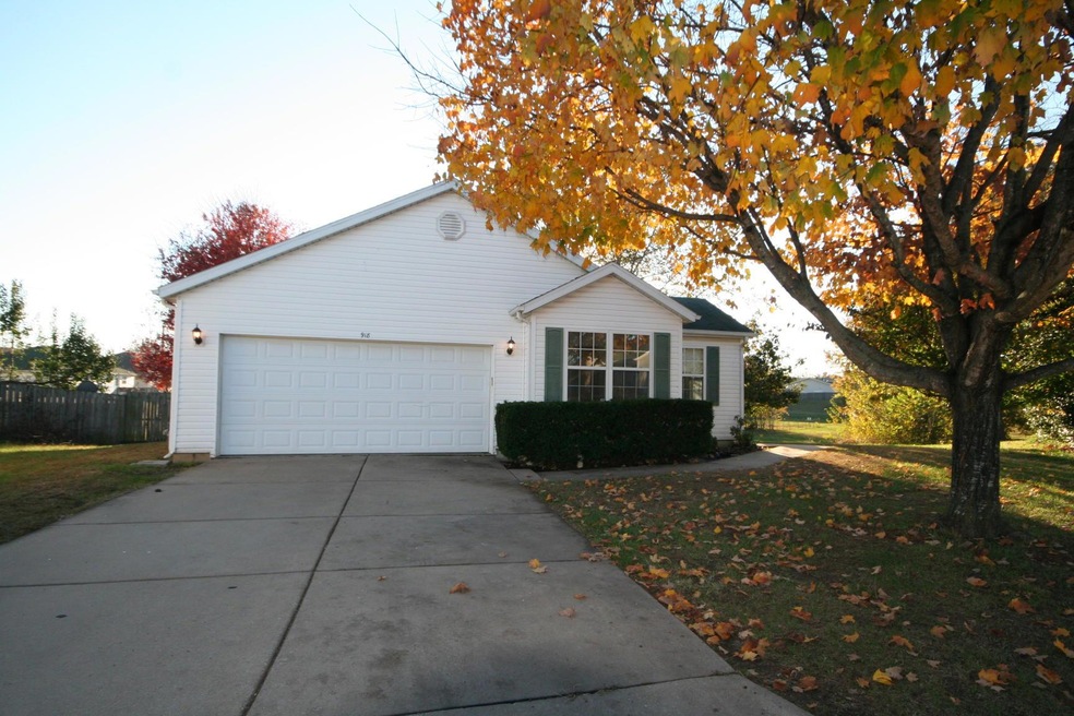 918 Ash Cir, Nixa, MO 65714 - photo 1