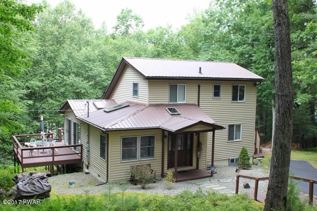 177 Water View Dr, Hawley, PA 18428 - photo 1