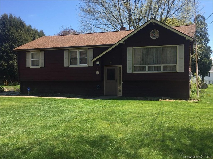 74 Green Acres Ln, Thompson, CT 06255 - photo 1