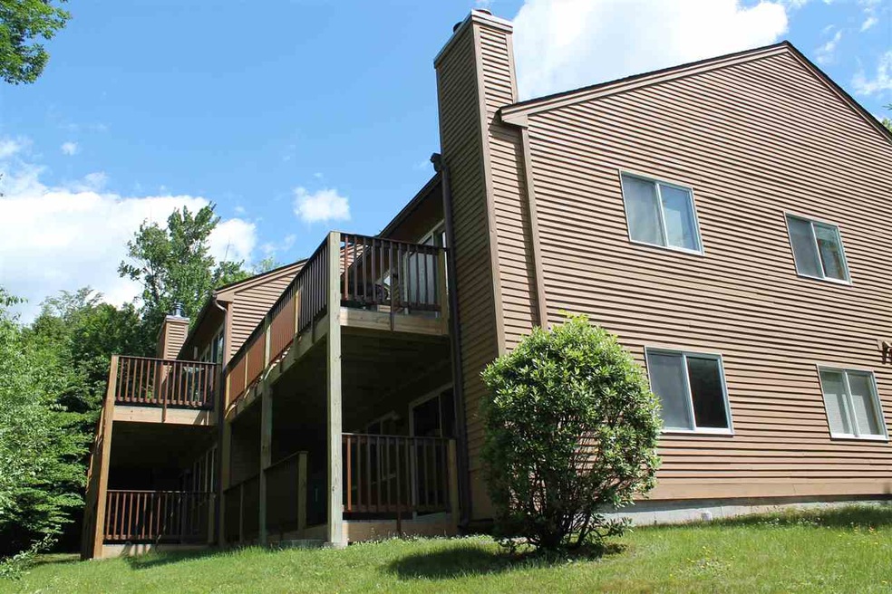 69 Manor Rd unit 3, Lincoln, NH 03251 - photo 1