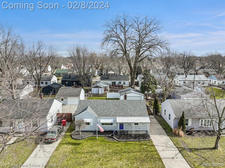 26640 Woodmont St, Roseville, MI 48066 - photo 1