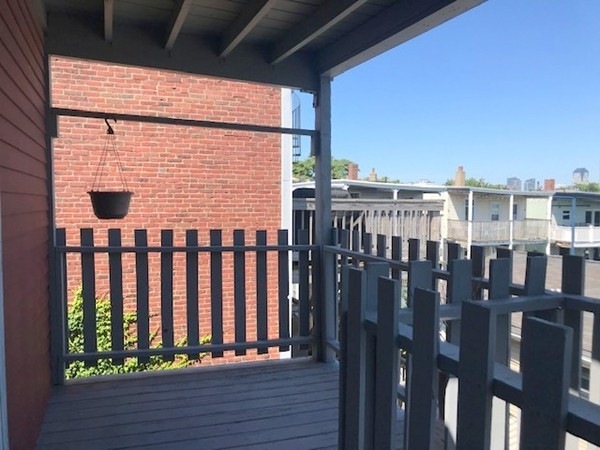 512 E 3rd St unit 3, Boston, MA 02127 - photo 1