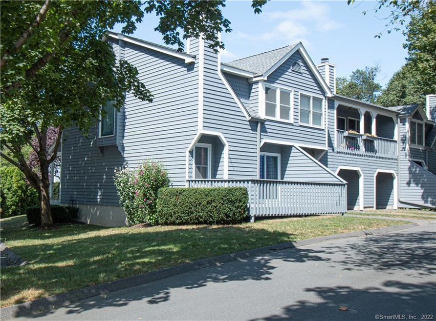 22 Fawn Ridge Ln, Wilton, CT 06897 - photo 1