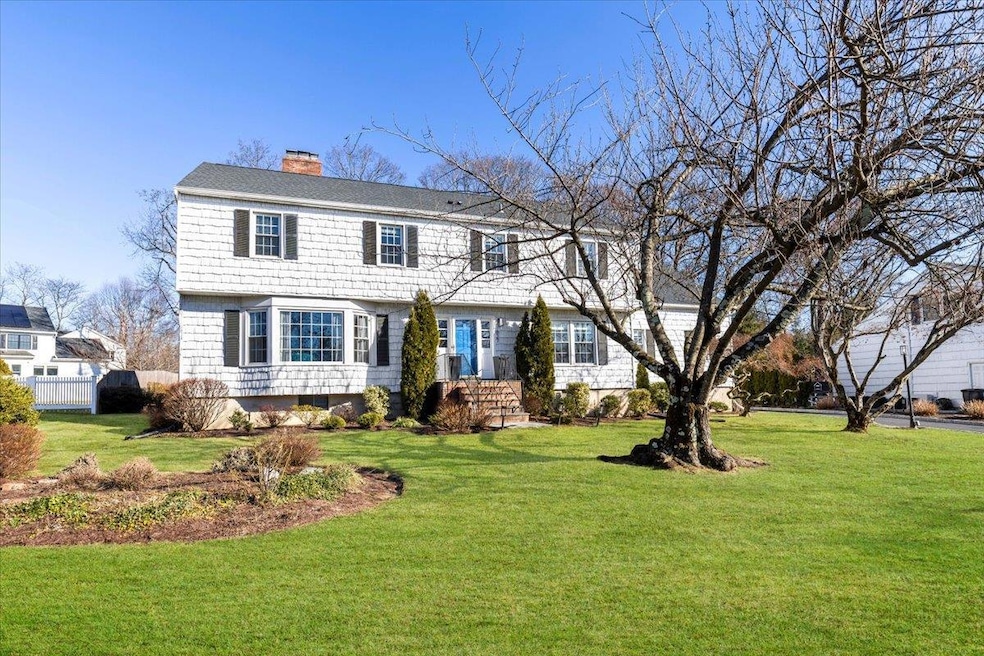 Sold $1,750,000 • Co-Listing Agent