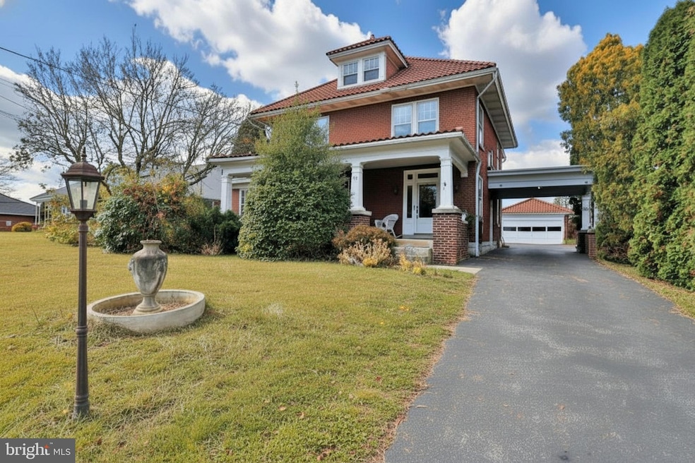 For Sale $415,000 • Co-Listing Agent