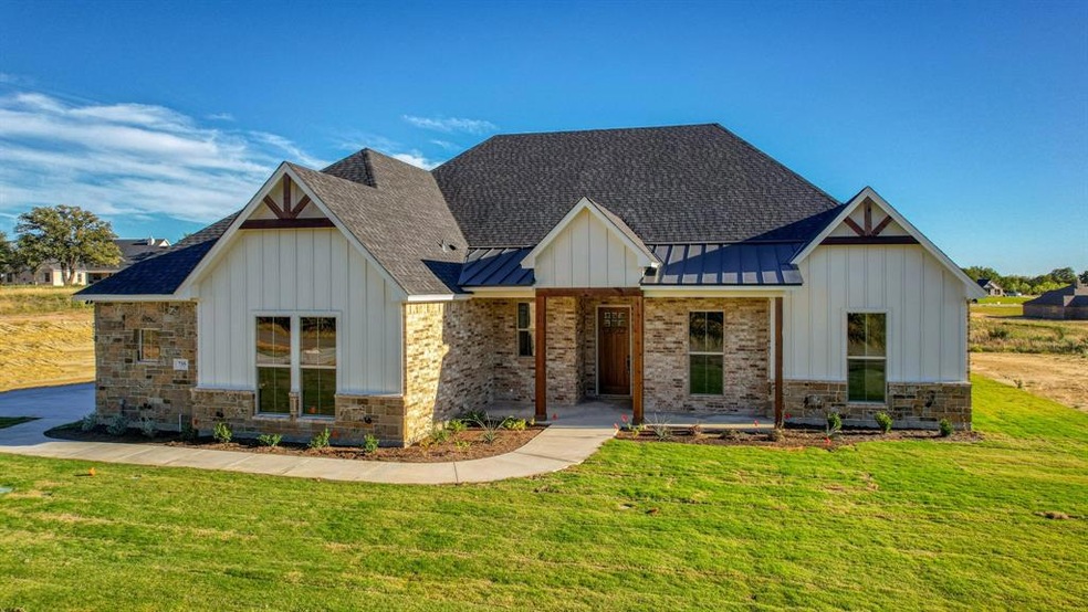 735 Thompson Rd, Weatherford, TX 76087 - photo 1