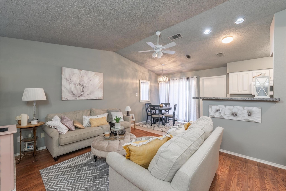 2112 Cottage Oak Ln, Colleyville, TX 76034 - photo 1