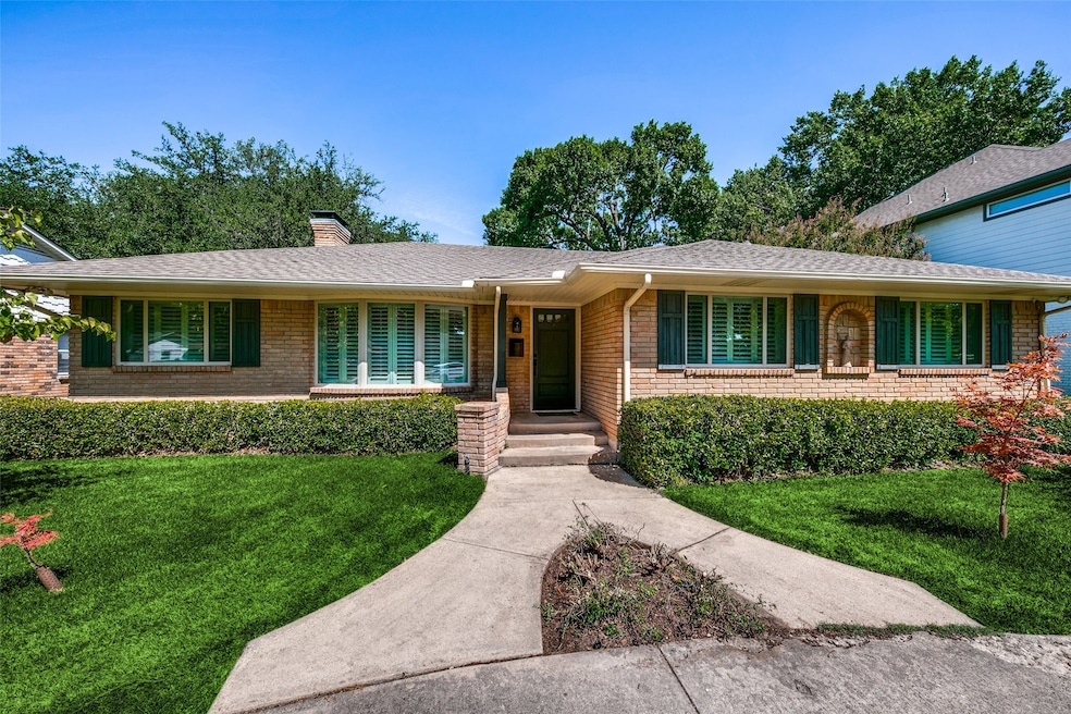 For Rent $4,800/month