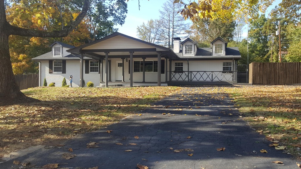 501 Ensley Dr, Knoxville, TN 37920 - photo 1