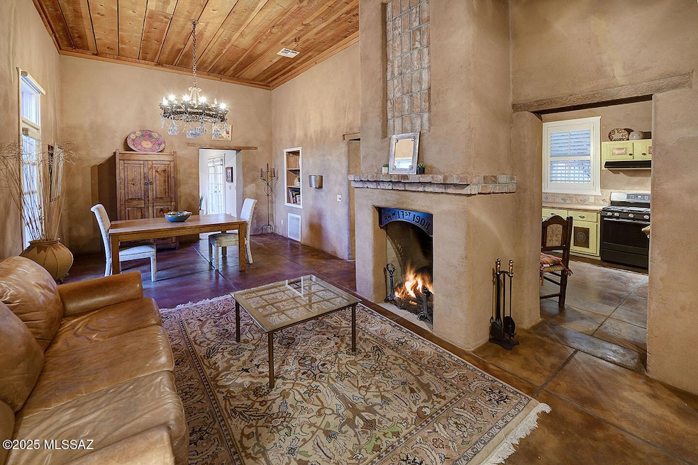 44 W 17th St, Tucson, AZ 85701 - photo 1